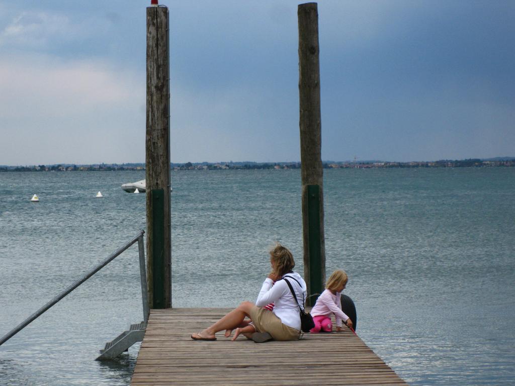 Camping Piantelle Moniga del Garda المظهر الخارجي الصورة