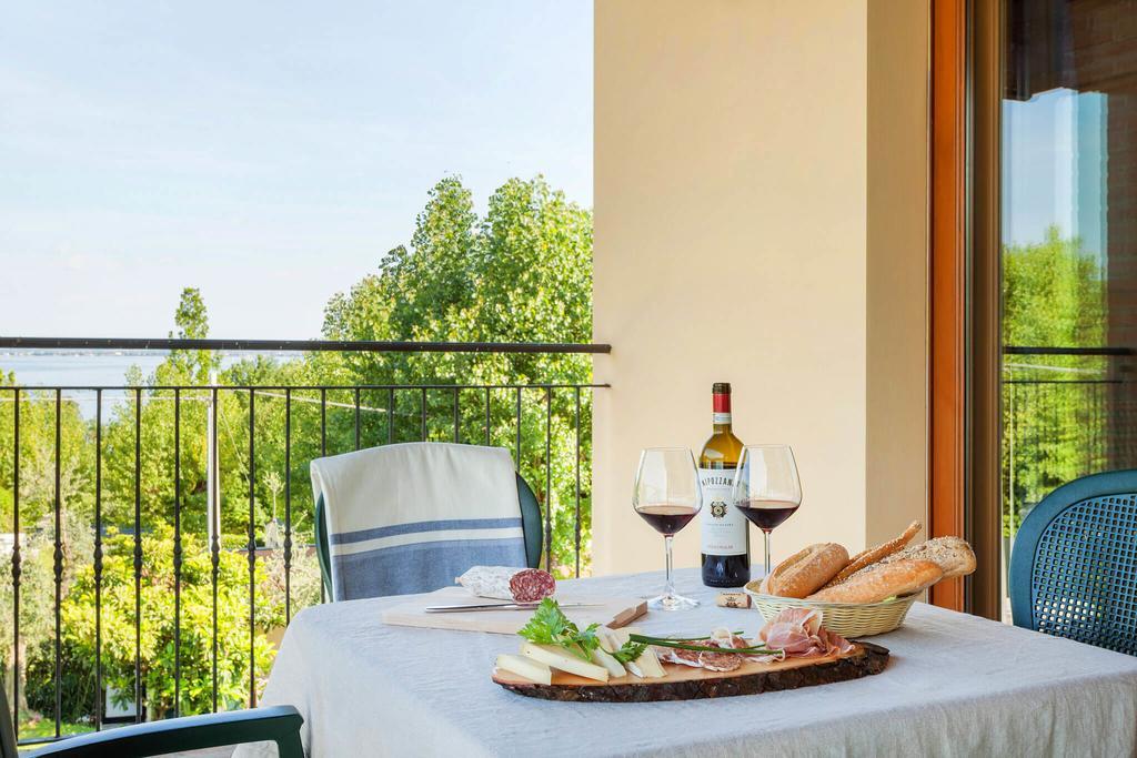 Camping Piantelle Moniga del Garda المظهر الخارجي الصورة