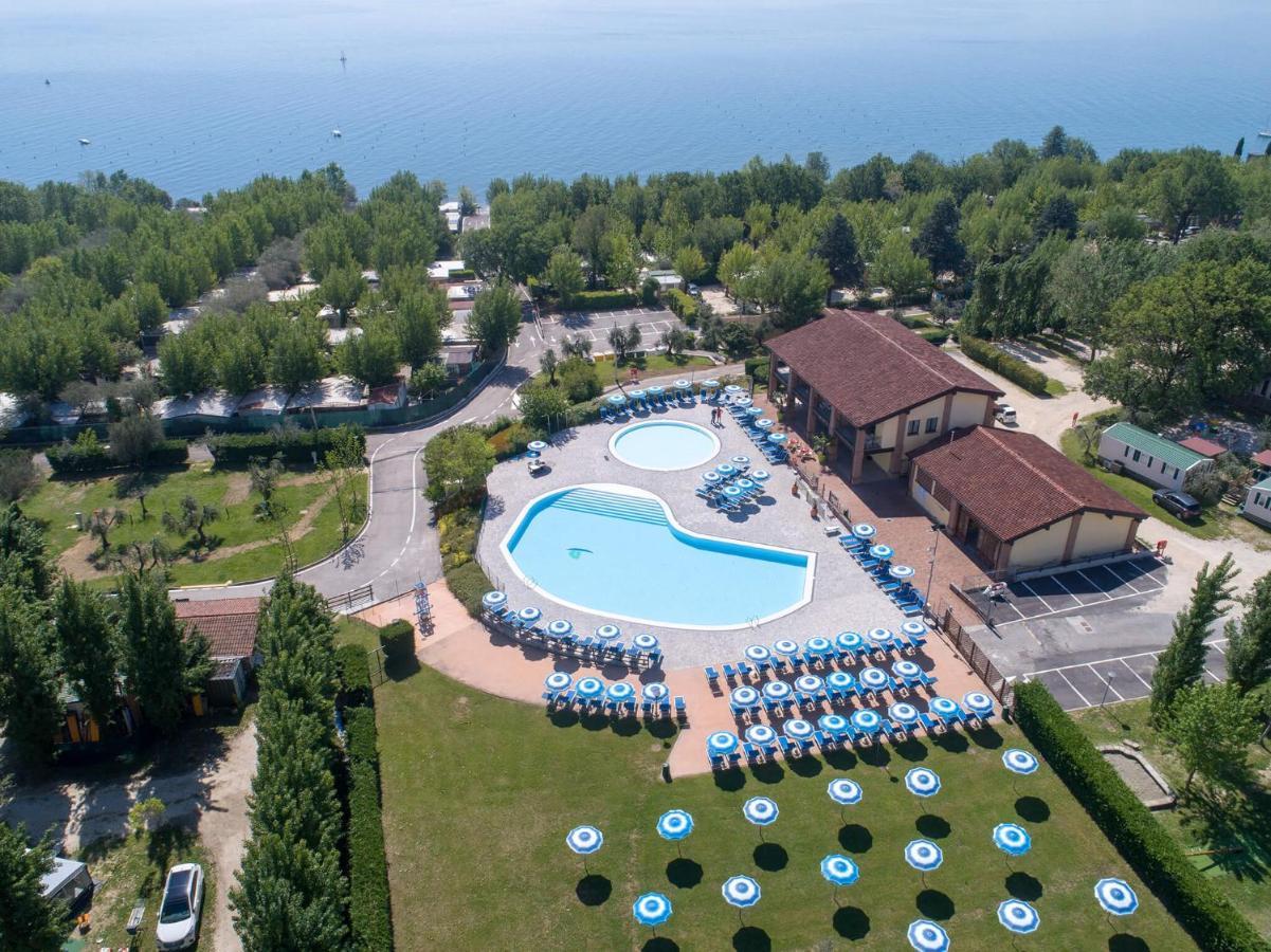 Camping Piantelle Moniga del Garda المظهر الخارجي الصورة