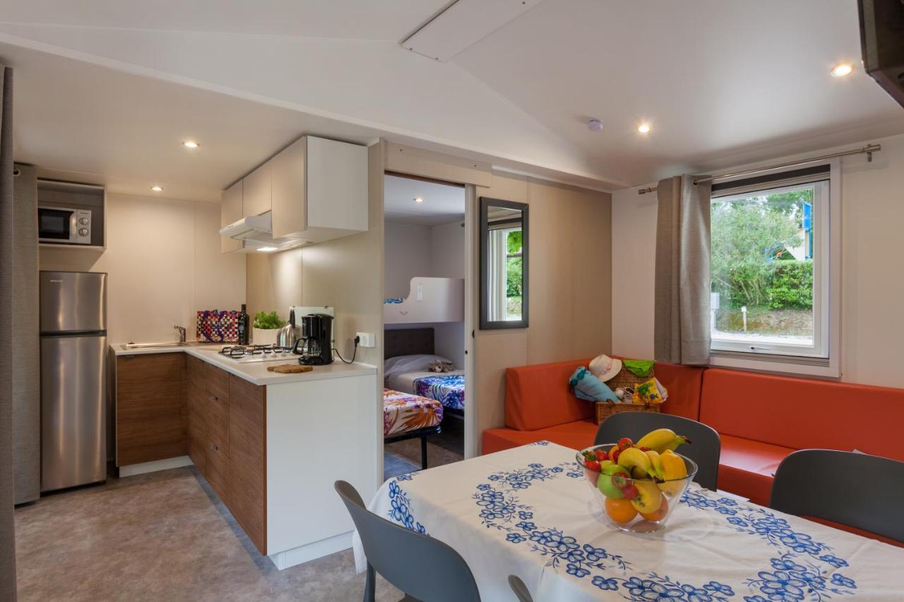 Camping Piantelle Moniga del Garda المظهر الخارجي الصورة